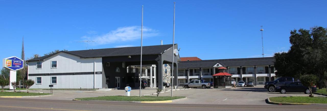 Executive Inn & Suites Cuero Exterior photo